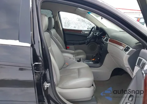 2007 Chrysler Pacifica Touring z USA, uszkodzony, nr VIN 2A8GF68X37R243988